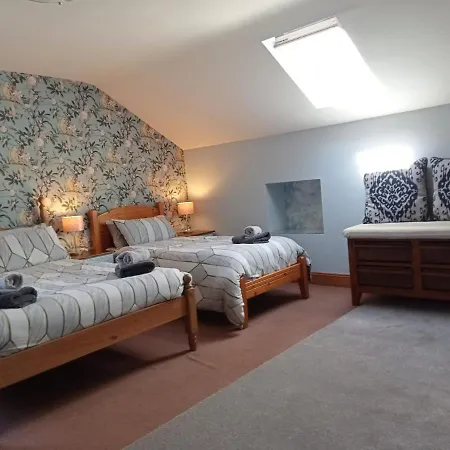 Bed and Breakfast Oak Tree Lane Country 4*