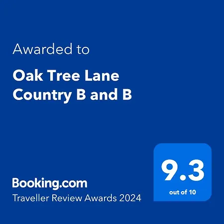 Oak Tree Lane Country
