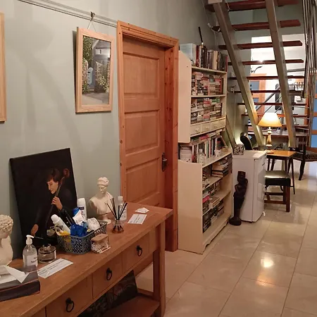 Oak Tree Lane Country