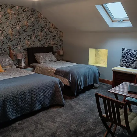 Bed and Breakfast Oak Tree Lane Country 4*