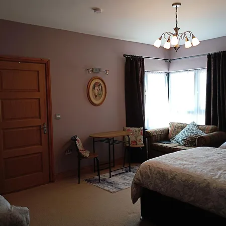 Oak Tree Lane Country فندق مبيت وإفطار